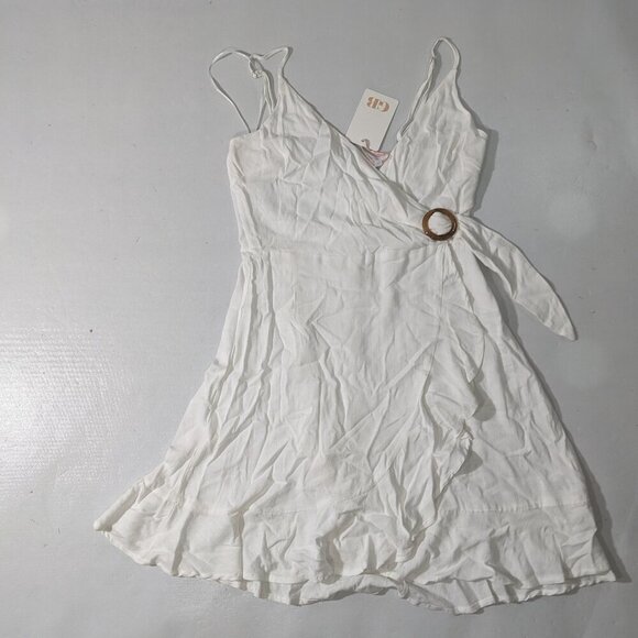 Gianni Bini Dresses & Skirts - NEW- Womens GB Dress - Rayon and Spandex - White MSRP $59